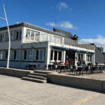 Restaurant Les Régates à Pourville-sur-Mer avec terrasse face à la mer