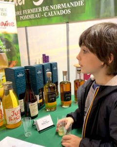 Lire la suite à propos de l’article Cidre et calvados en Normandie : notre route des producteurs autour de Pourville