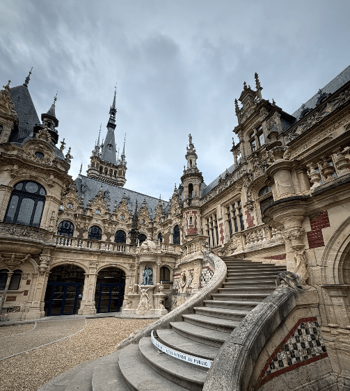 You are currently viewing Le Palais Bénédictine à Fécamp : visite d’une distillerie hors du commun