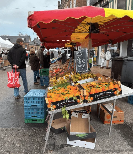 You are currently viewing Marché producteurs Pourville Dieppe : le guide des marchés et adresses locales