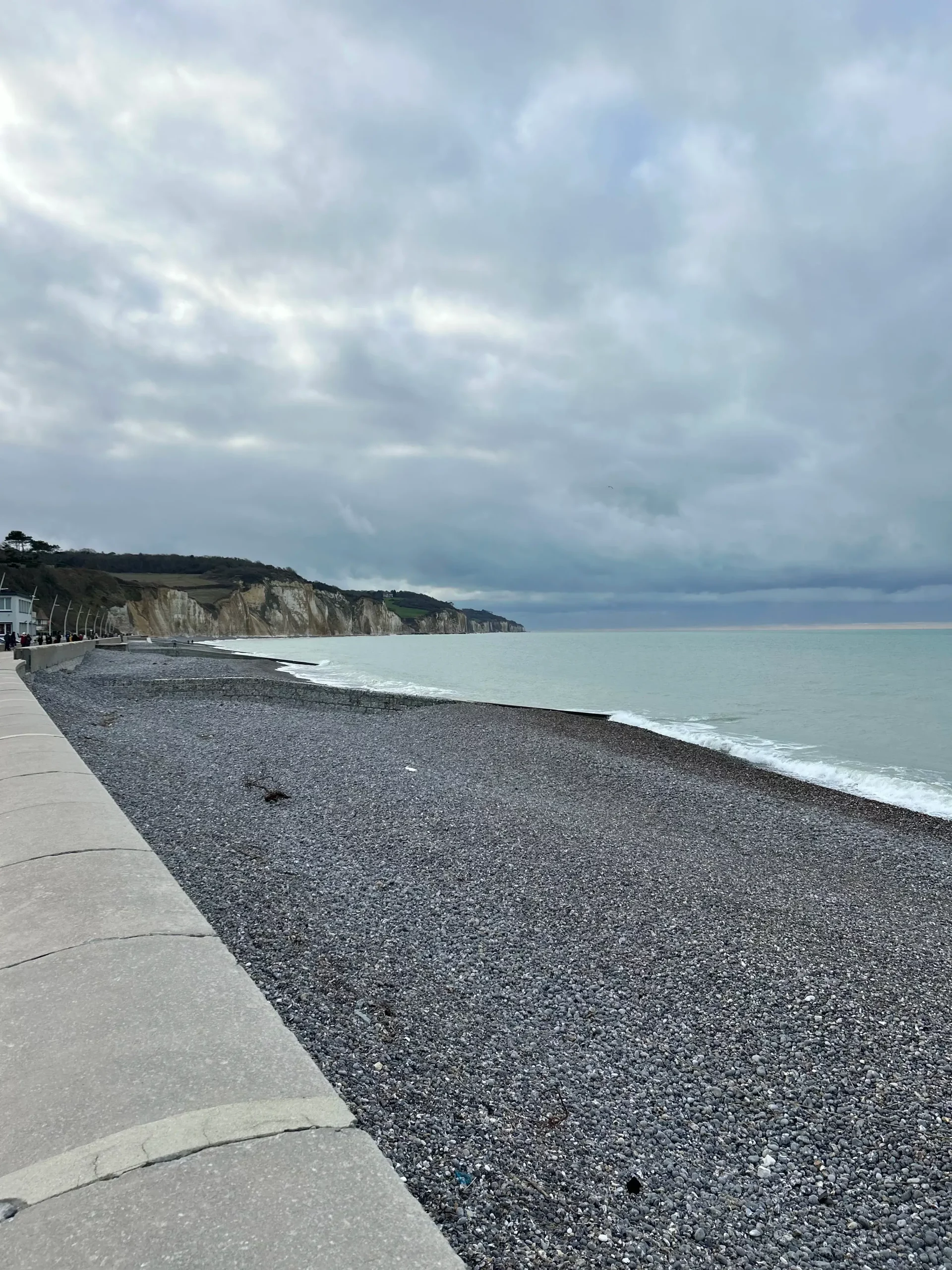 Lire la suite à propos de l’article Raid Dieppe 1942 visite : le guide des sites mémoriels de l&rsquo;opération Jubilee